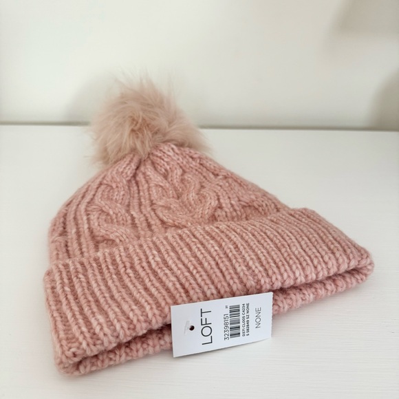 BNWT! Loft Soft Blush Pink Cable Pom Pom Beanie - Picture 2 of 5
